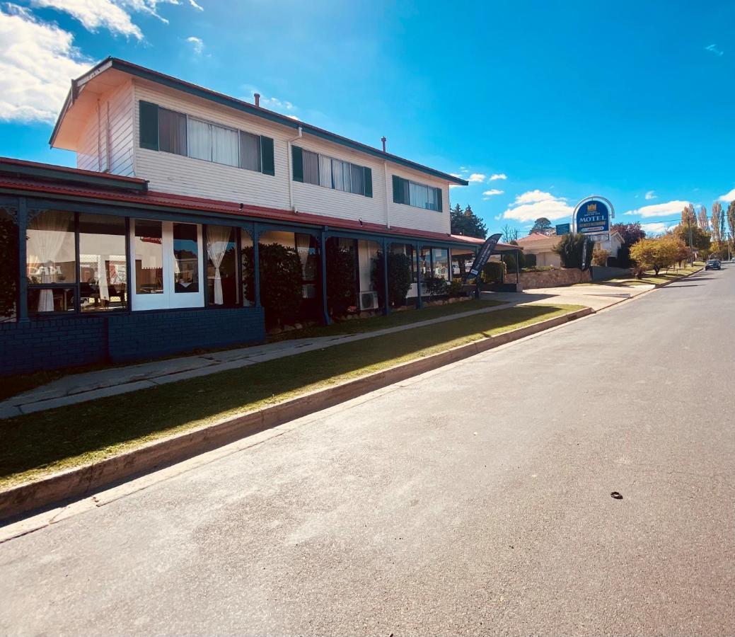 Redhill Cooma Motor Inn Екстериор снимка